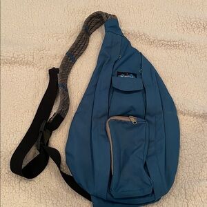 KAVU Turquoise Rope Sling Crossbody Belt Bag | EUC